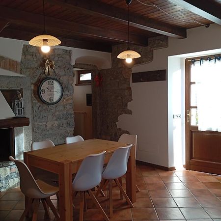 Ca' Baetti L'Antico Borgo Bed and Breakfast Roncola Εξωτερικό φωτογραφία