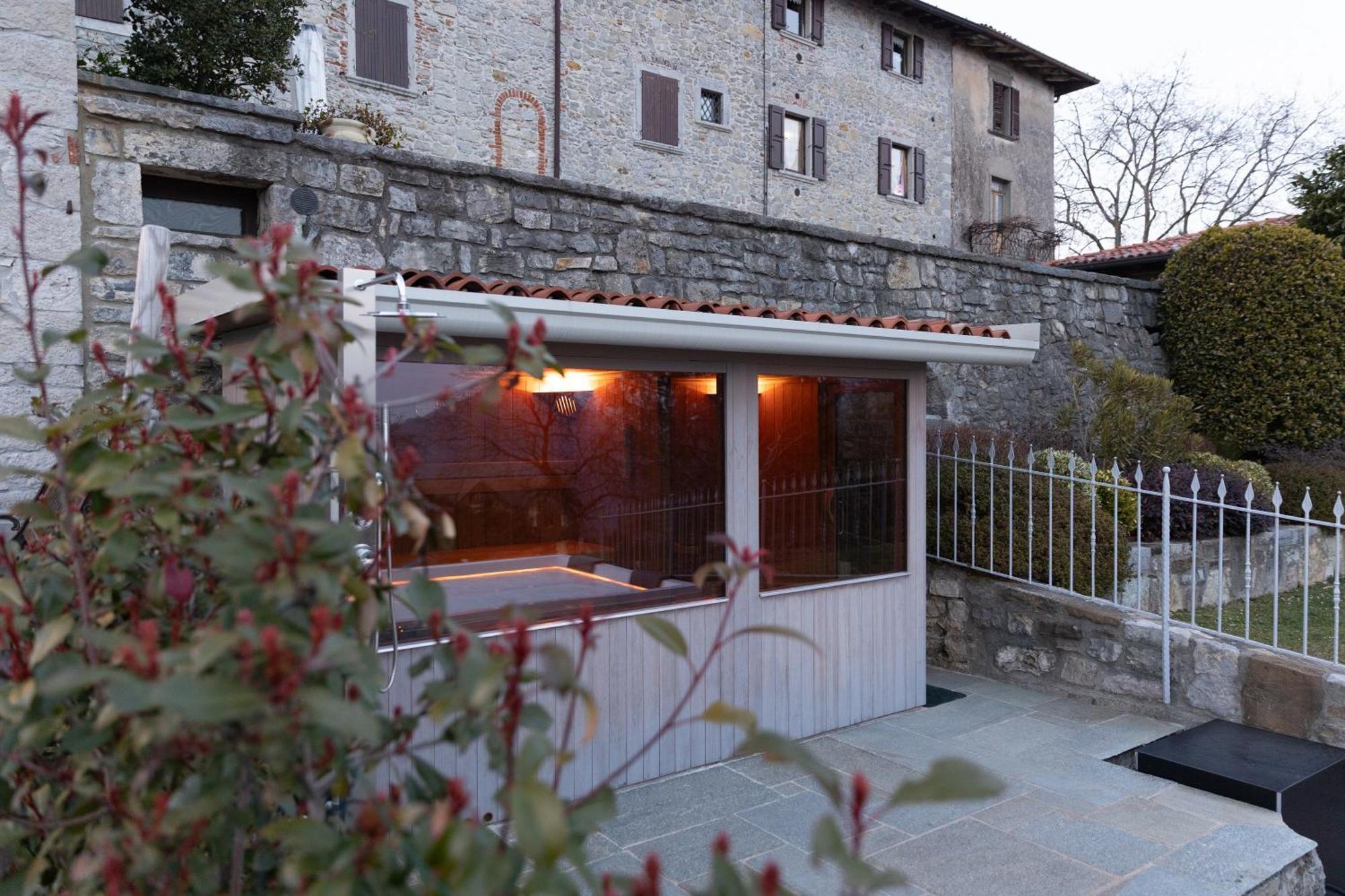 Ca' Baetti L'Antico Borgo Bed and Breakfast Roncola Εξωτερικό φωτογραφία