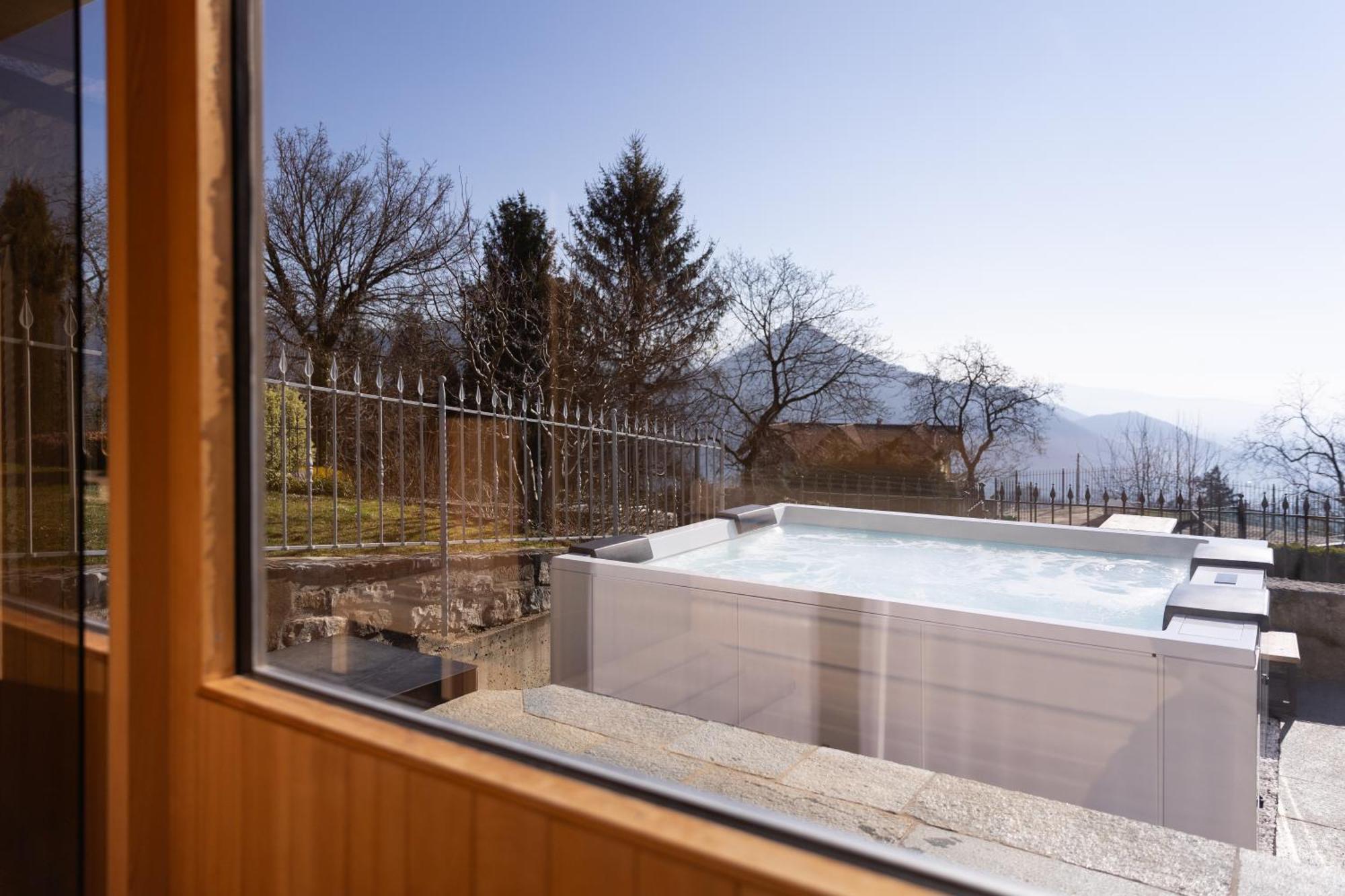 Ca' Baetti L'Antico Borgo Bed and Breakfast Roncola Εξωτερικό φωτογραφία
