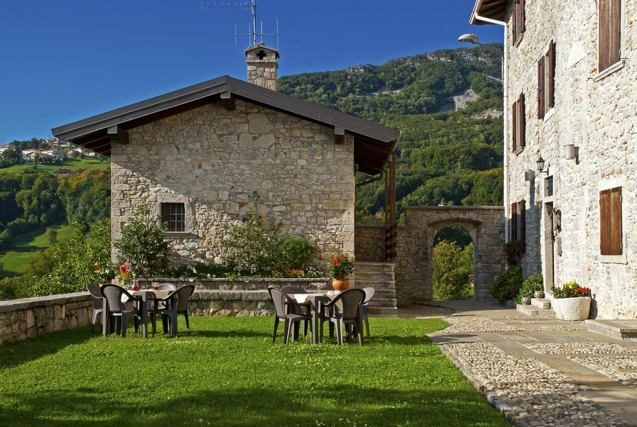 Ca' Baetti L'Antico Borgo Bed and Breakfast Roncola Εξωτερικό φωτογραφία