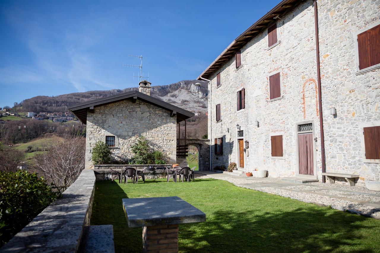 Ca' Baetti L'Antico Borgo Bed and Breakfast Roncola Εξωτερικό φωτογραφία
